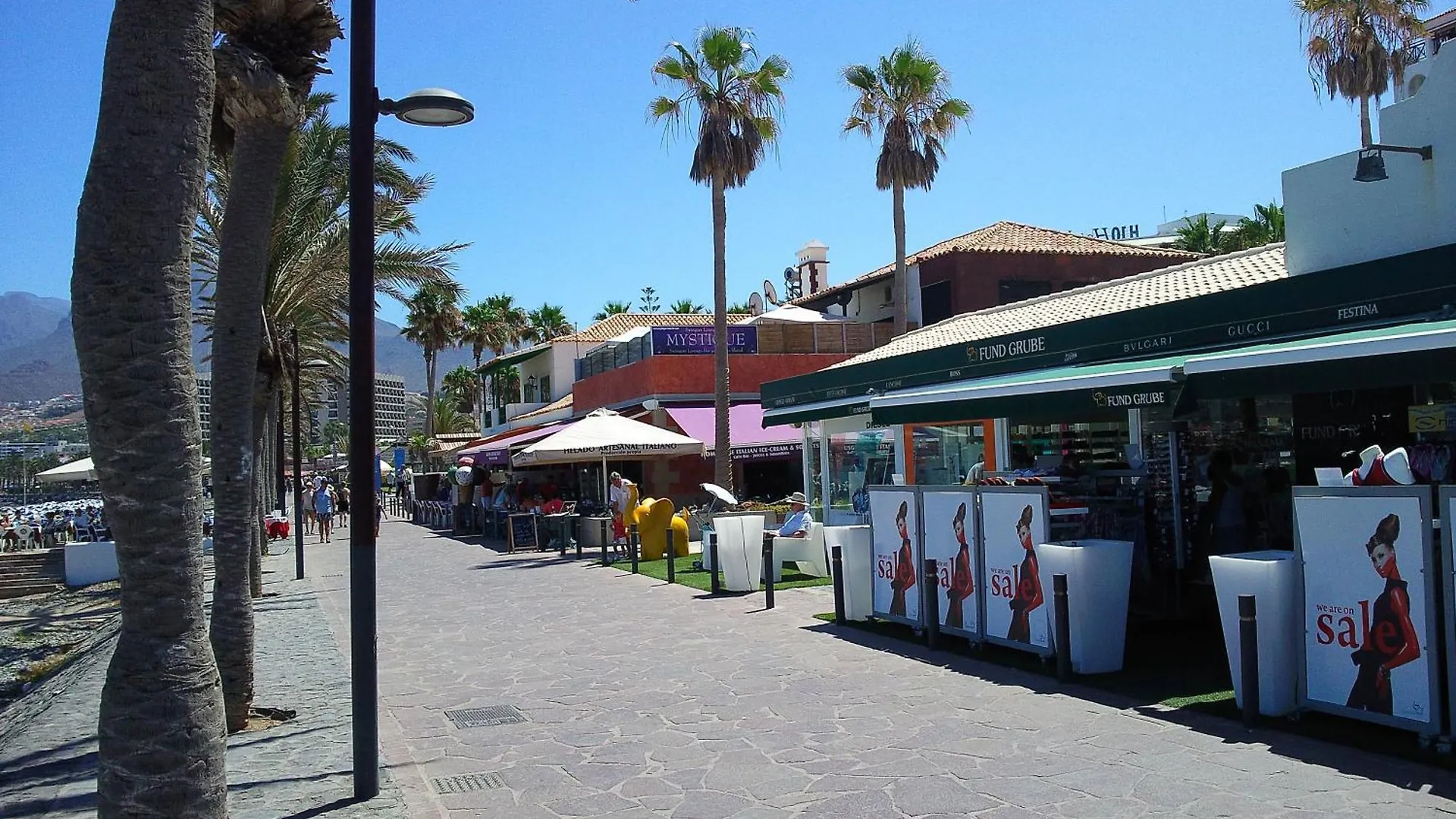 Appartement In Playa De Las Americas Mit Terrasse Apartment