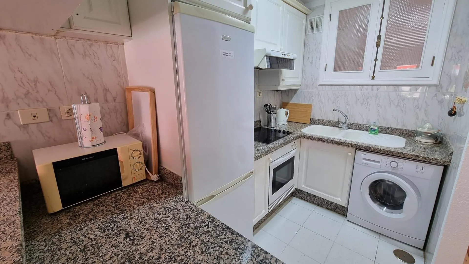 Appartement In Playa De Las Americas Mit Terrasse